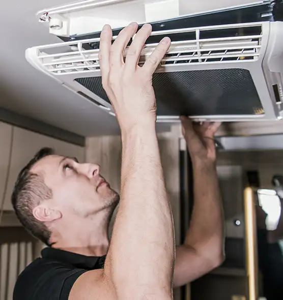  Professional Licensed And Insured Cleaners in Middleton, WI